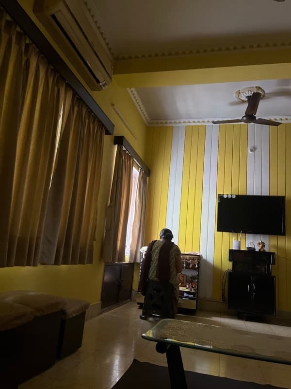 Saanchi's home photo 2