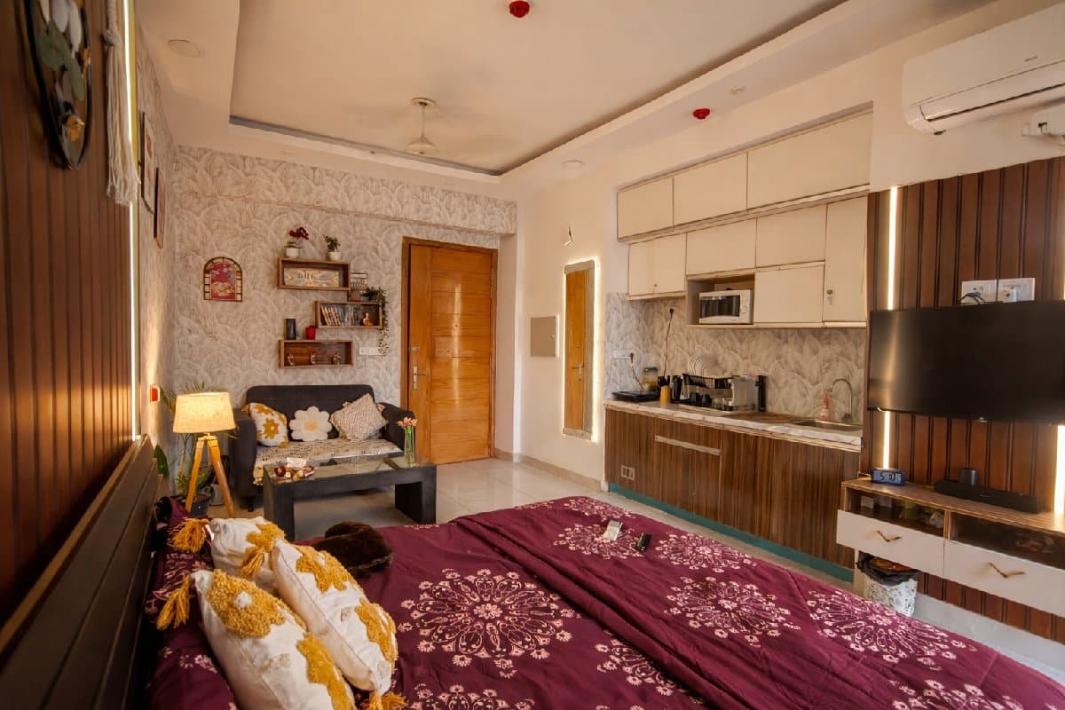 Ayush's home photo 7