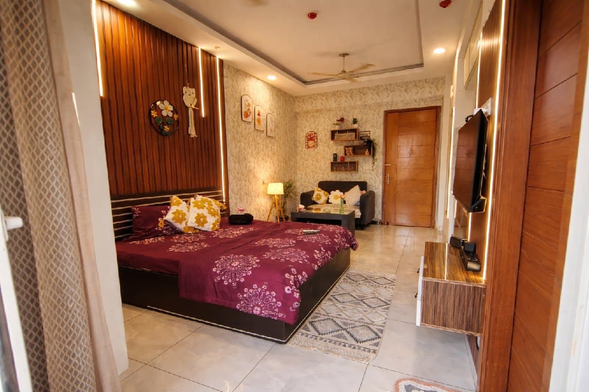 Ayush's home photo 8