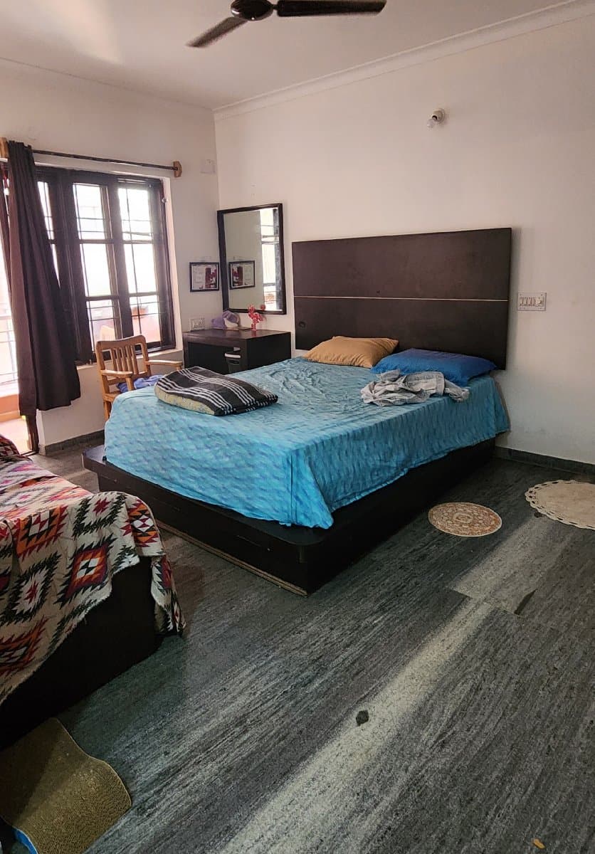 Heena's home photo 3