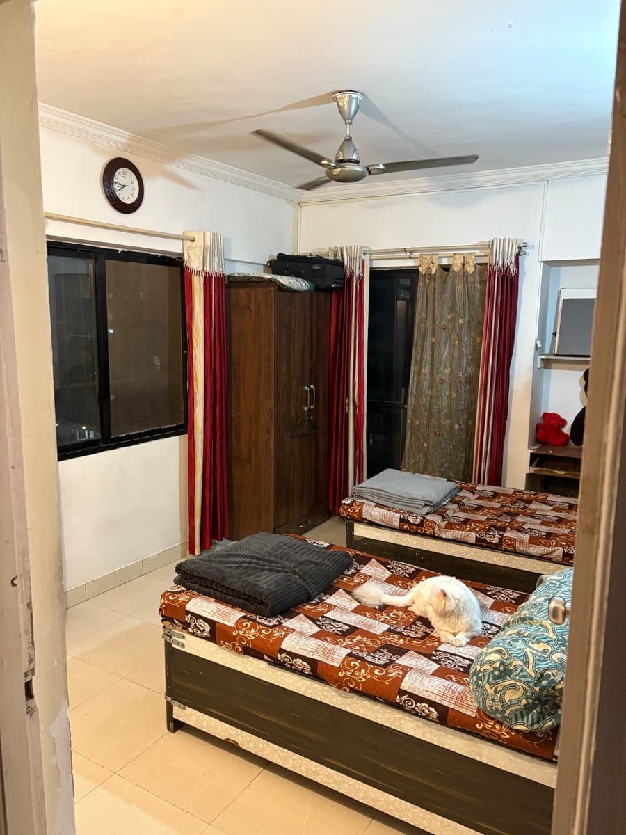 Mehrin's home photo 3