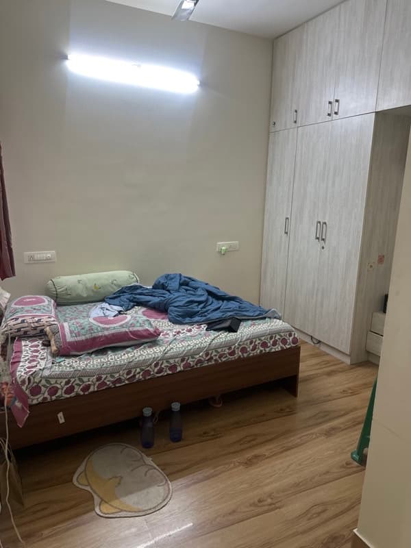 Shubhra's home photo 3