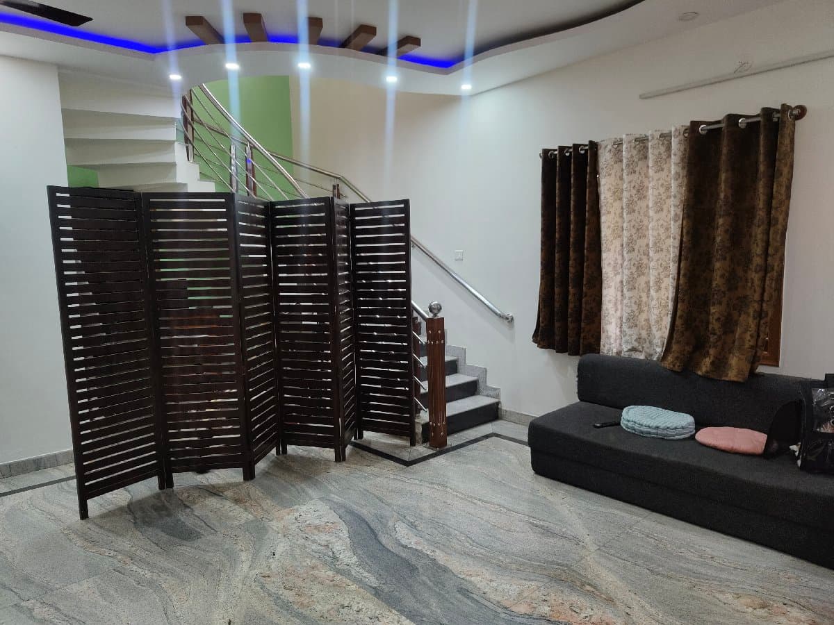 Trisha's home photo 1