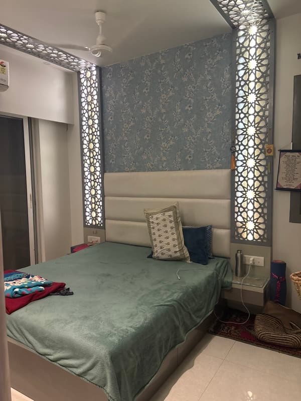 Aishwarya's home photo 1