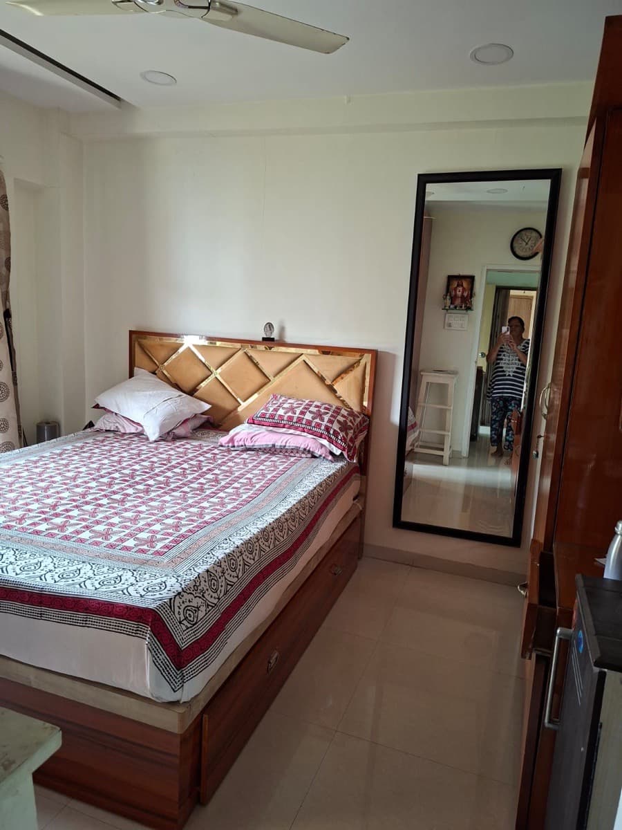 Pratibha's home photo 3