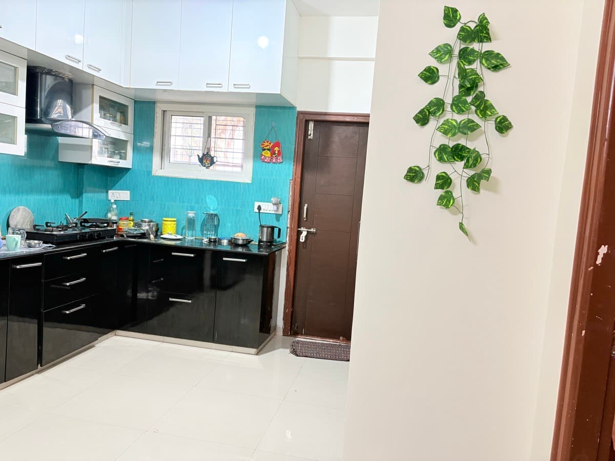 Reena's home photo 3