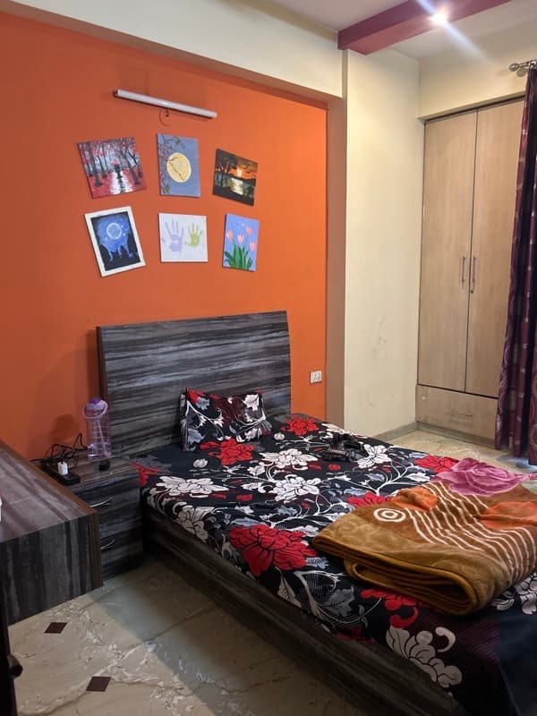 Shreya's home photo 1