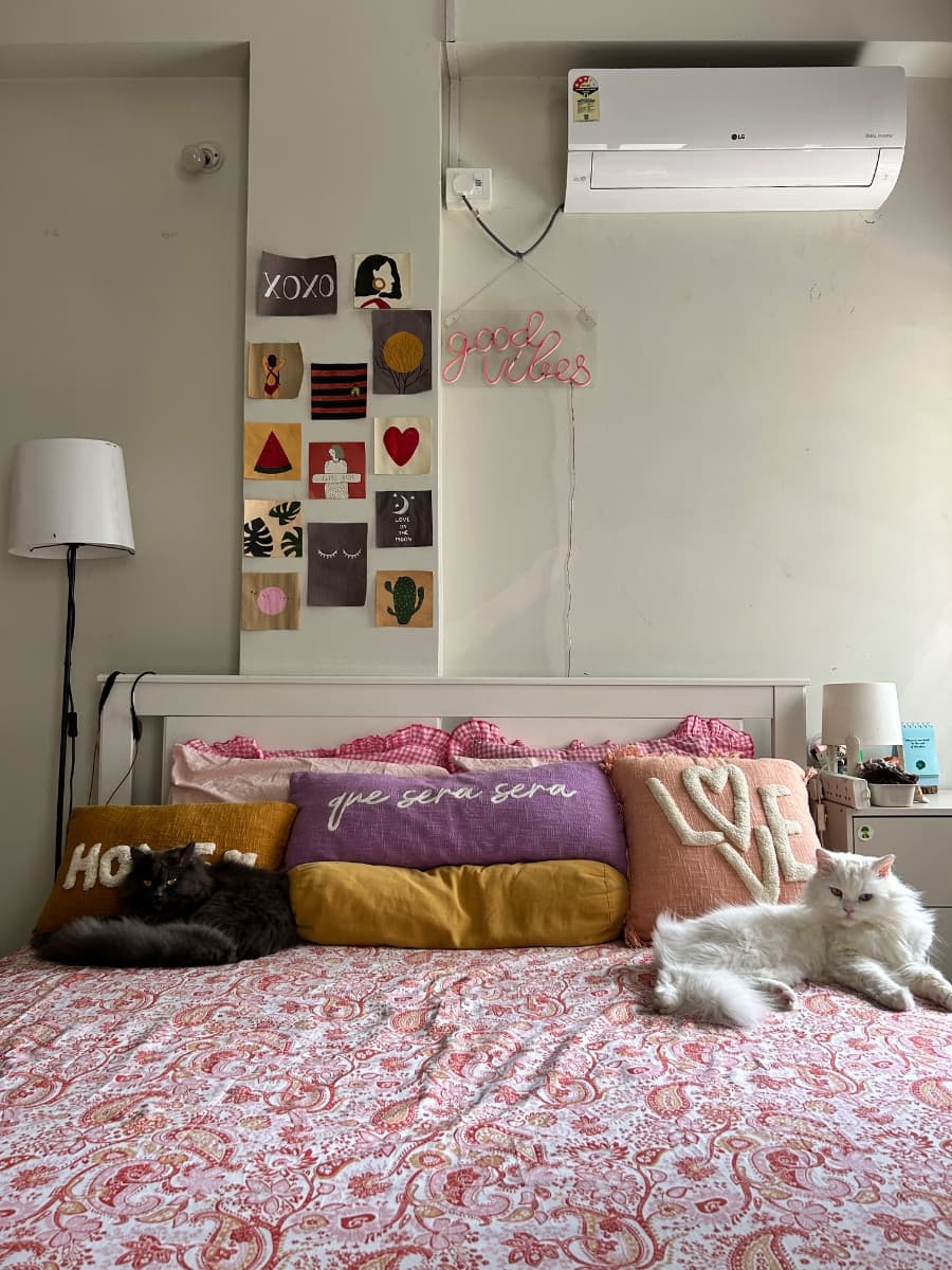 Priyanka's home photo 3