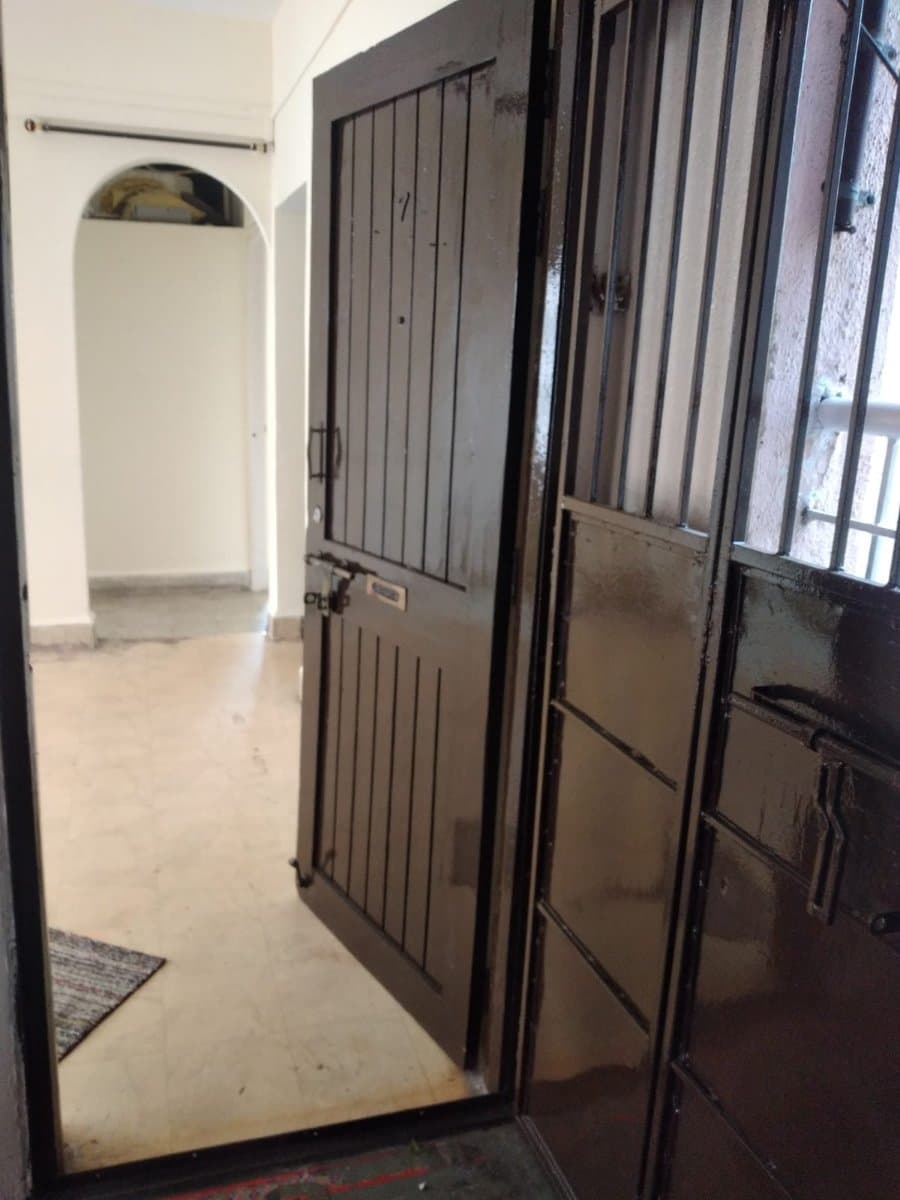 Vanshika's home photo 1