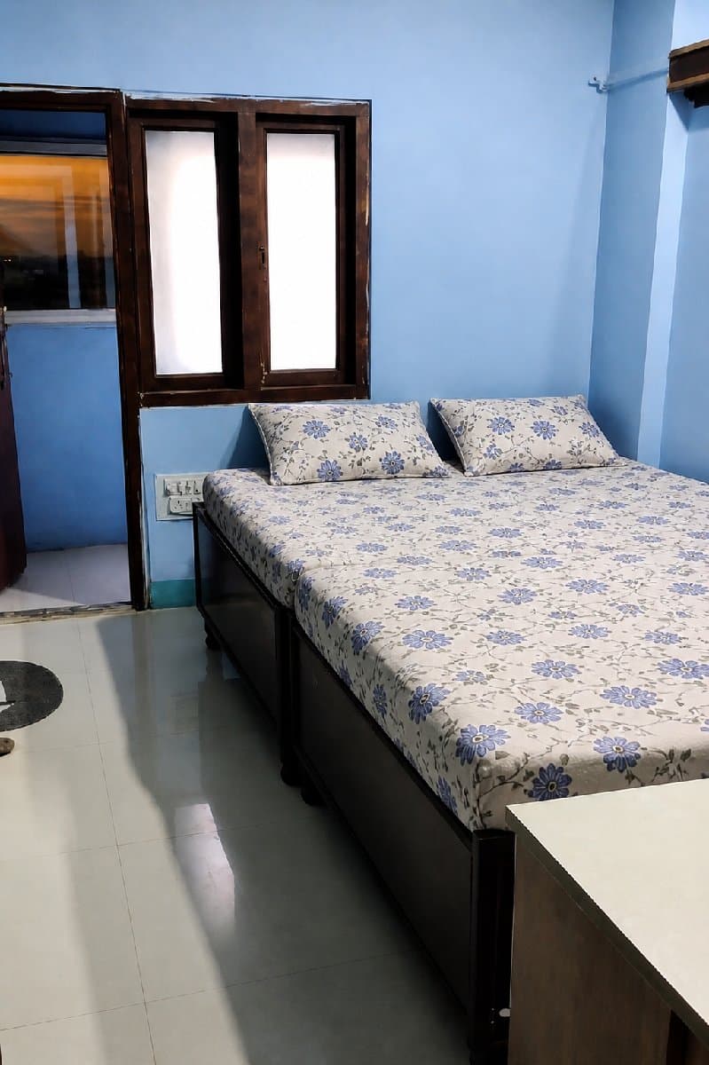 Sanu's home photo 3