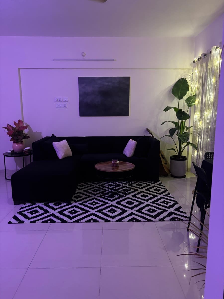 Mansi's home photo 1