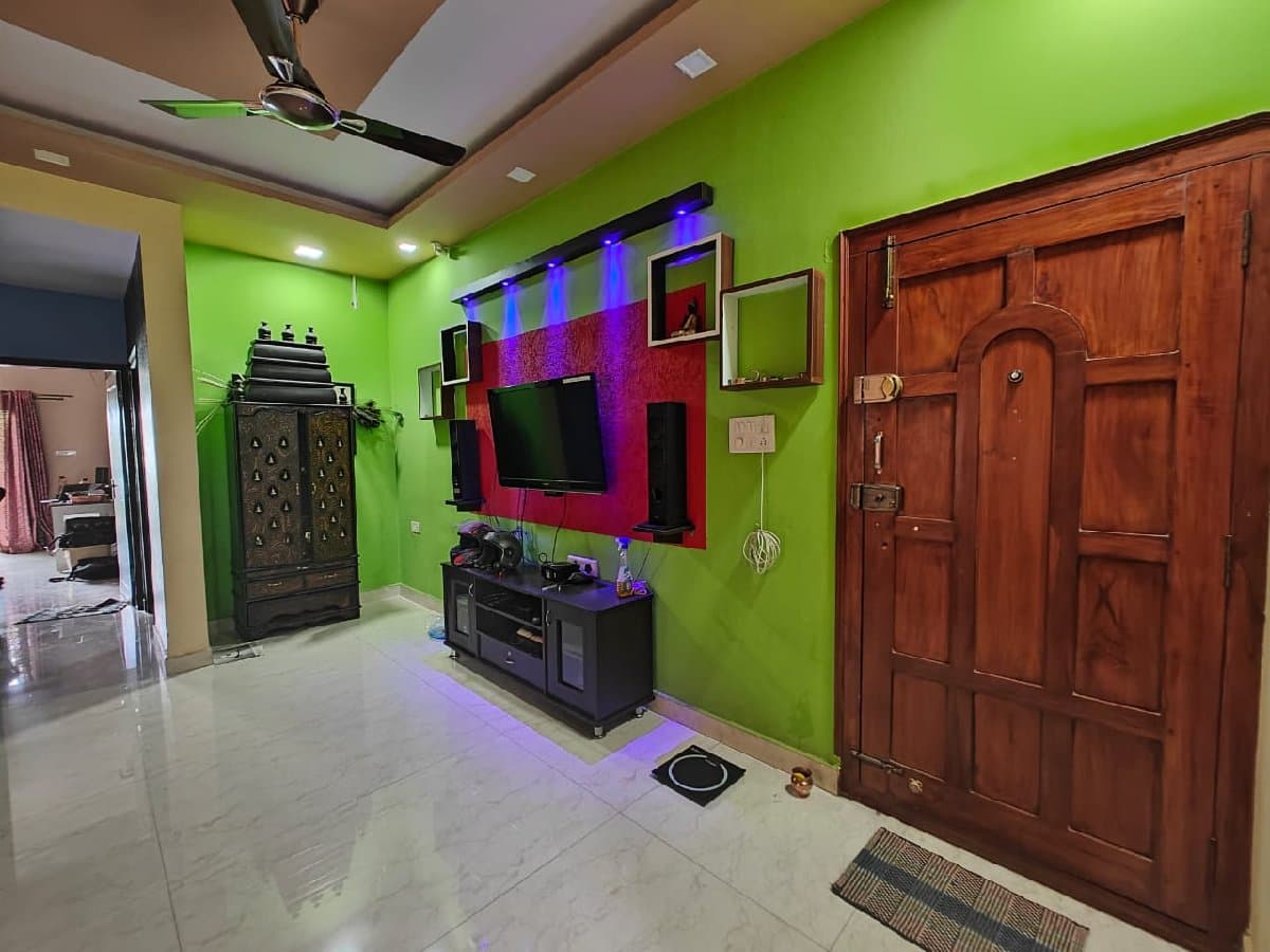 AMISHA's home photo 1