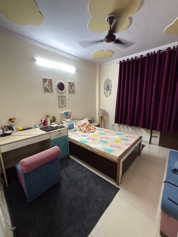 Piya's home photo 1