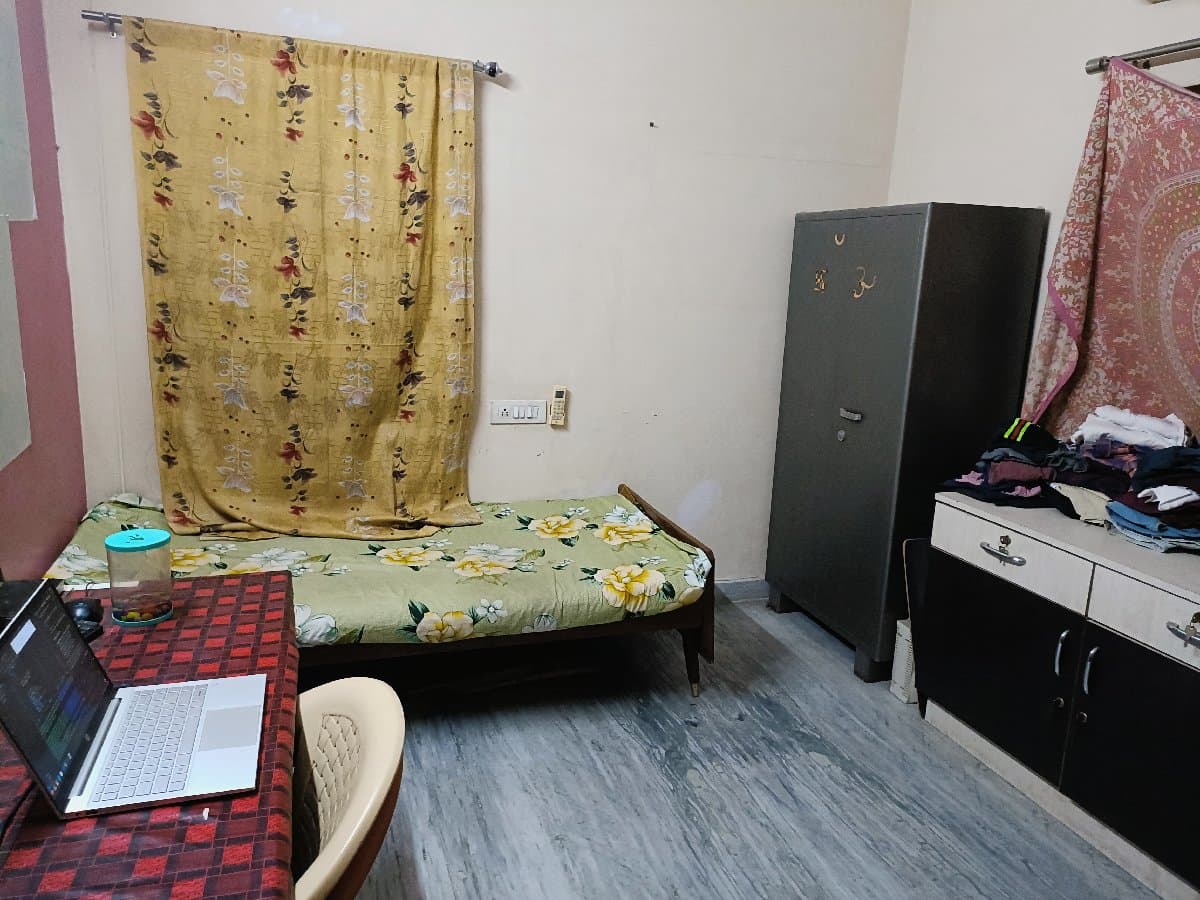 Sai's home photo 2